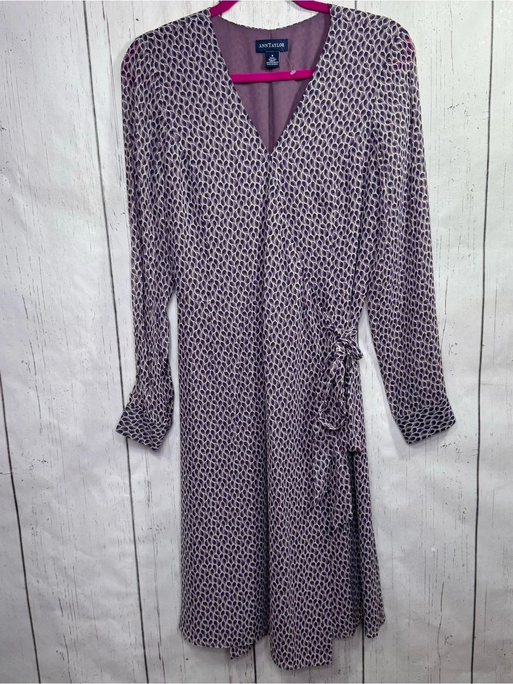 Ann Taylor 100% Silk Purple Leaf Print Wrap Midi Dress Long Sleeve Size 8